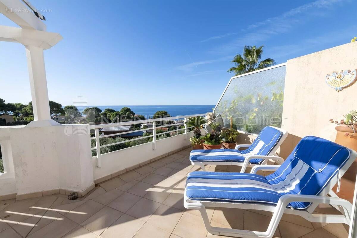 Appartement à CAP-D'AIL