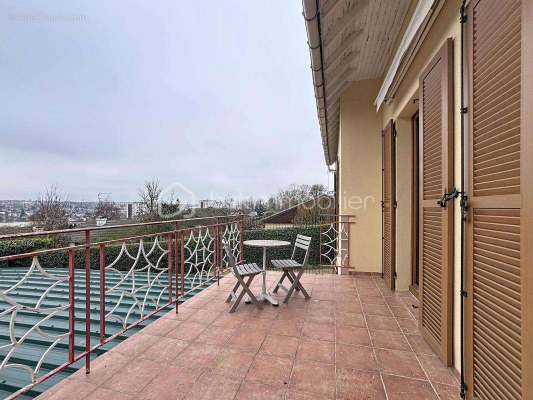 Maison à THORIGNY-SUR-MARNE