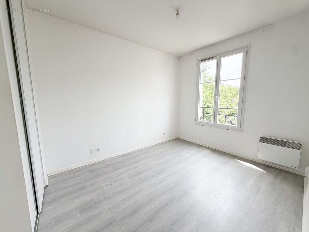 Appartement 44 m² à Magny-Le-Hongre  - photo 3