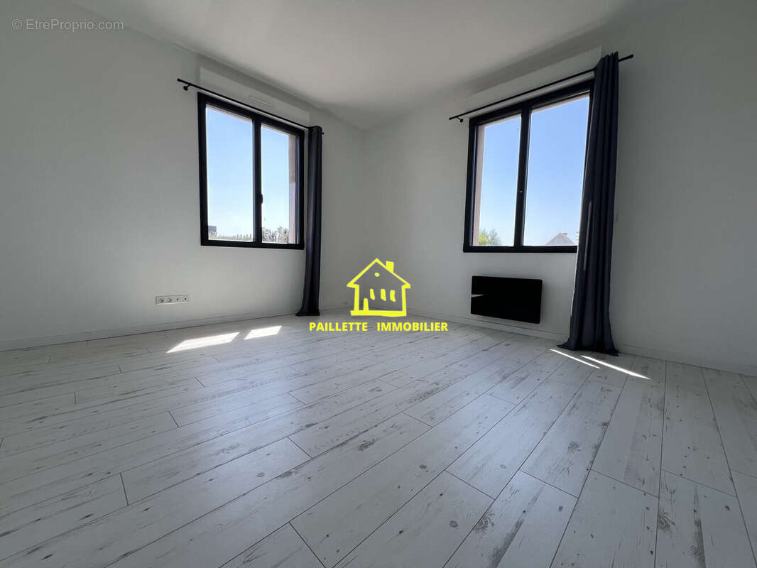 Maison 218 m² à Saint-Romain-De-Colbosc  - photo 7