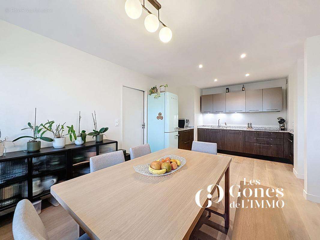 Appartement à LYON-8E