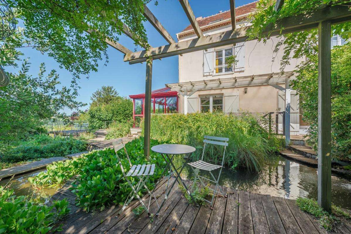Maison de 4 pièces de 139 m² à Vendières - photo 14