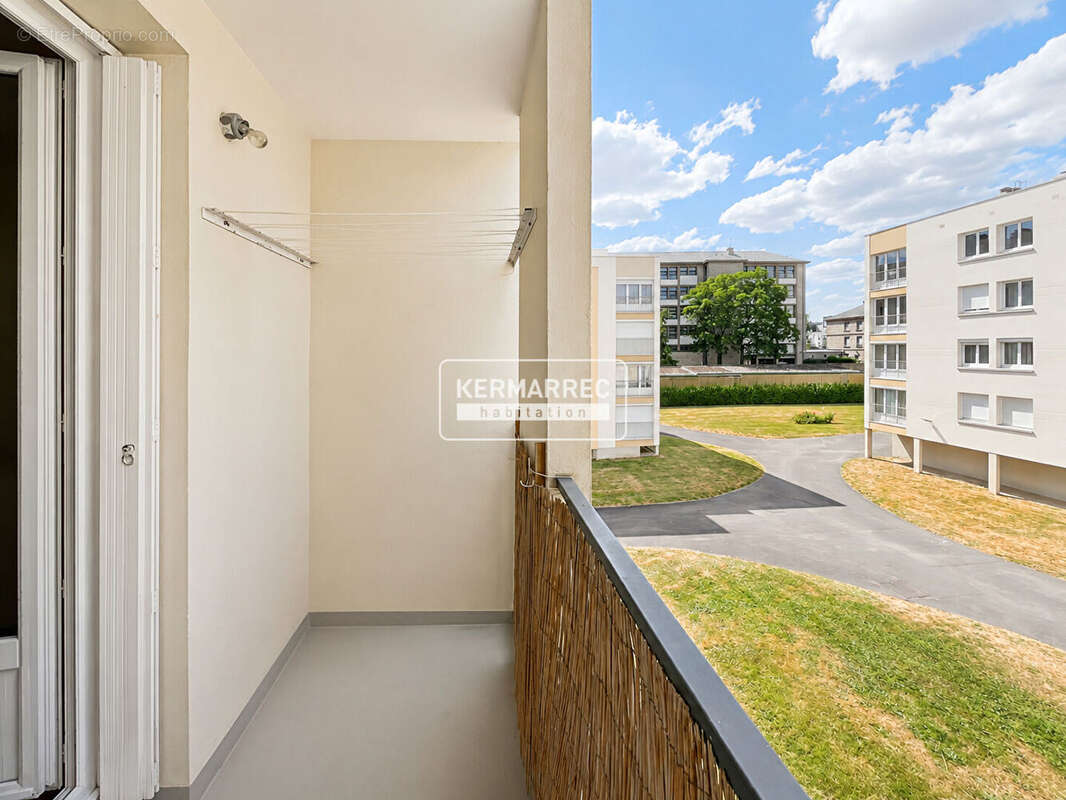 Appartement t4 - saint yves - garage - photo 2
