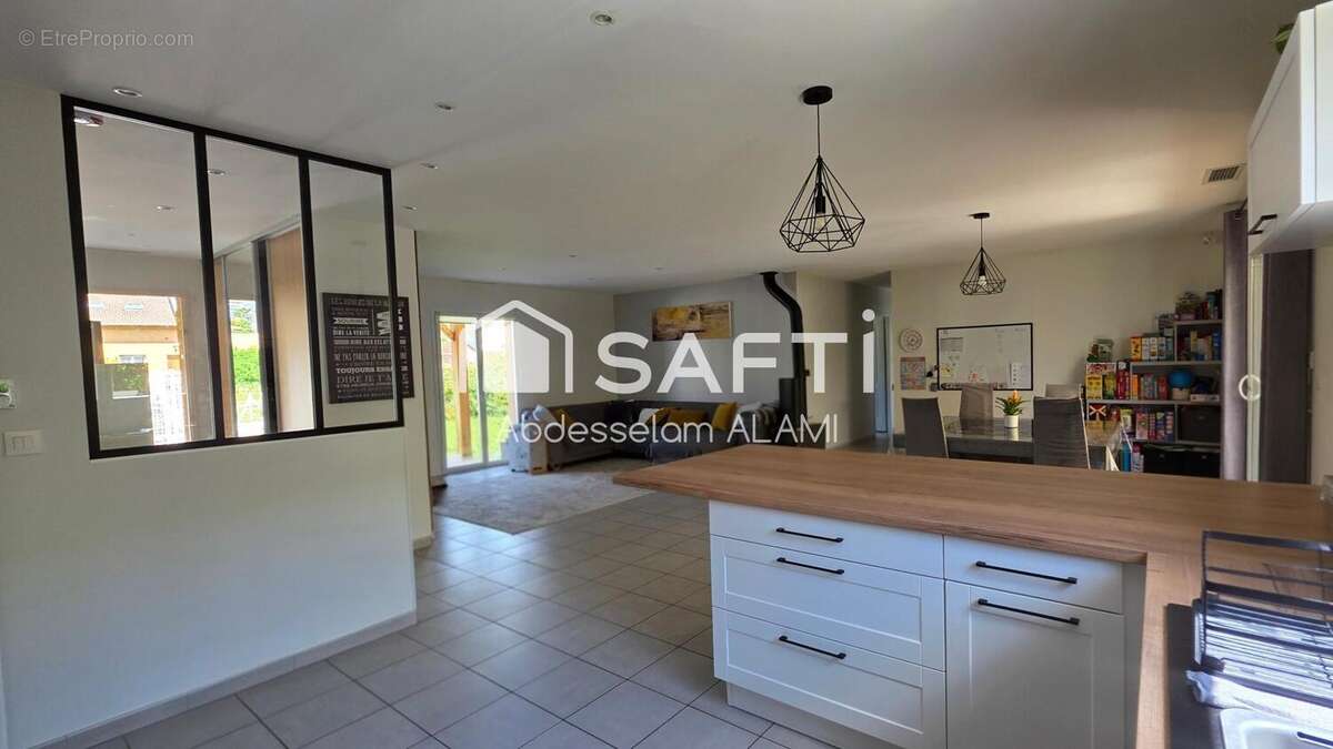 Photo 6 - Maison à AMBERIEU-EN-BUGEY