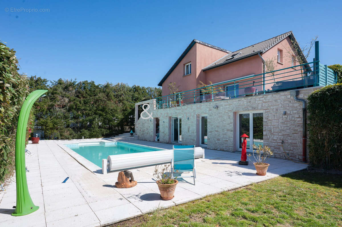 Maison à VILLERS-LES-NANCY