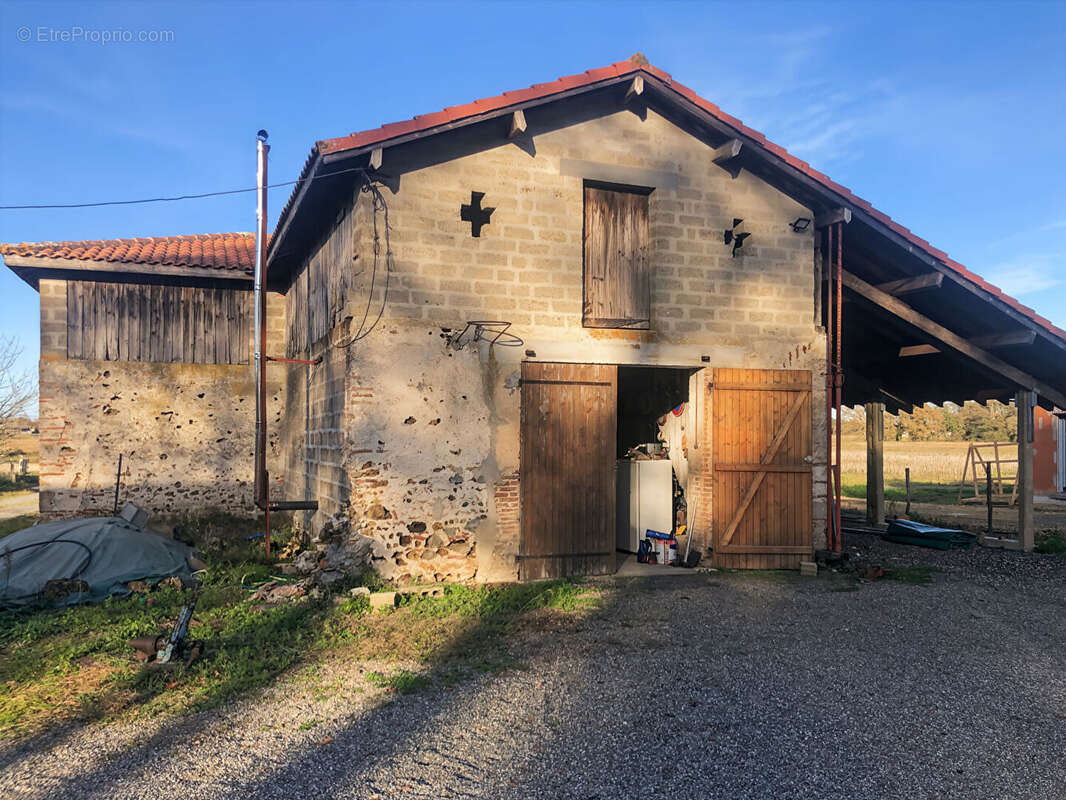 Maison à HAUT-MAUCO