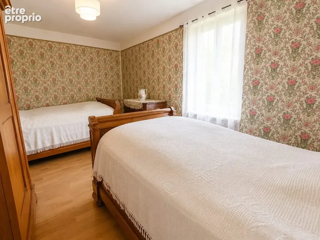 Maison 85 m² à Saint-Sulpice-Les-Feuilles  - photo 9