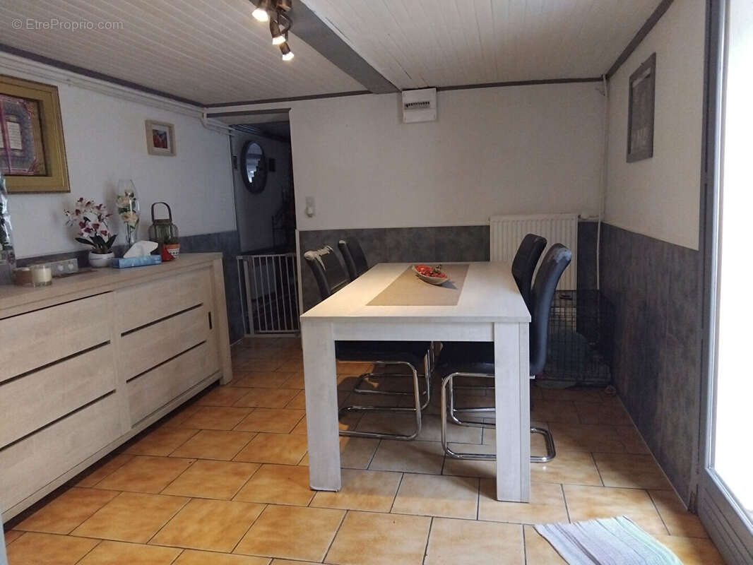 Maison à FRESNES-SUR-ESCAUT