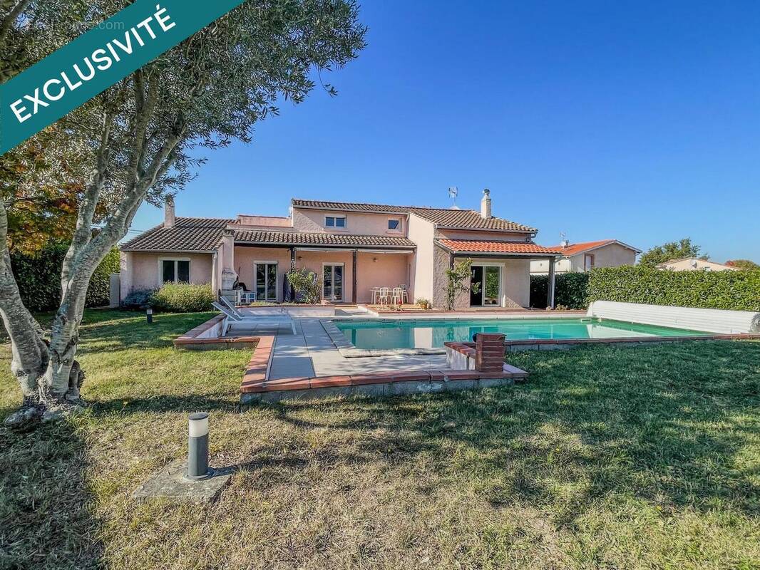 Photo 1 - Maison à LAPEYROUSE-FOSSAT