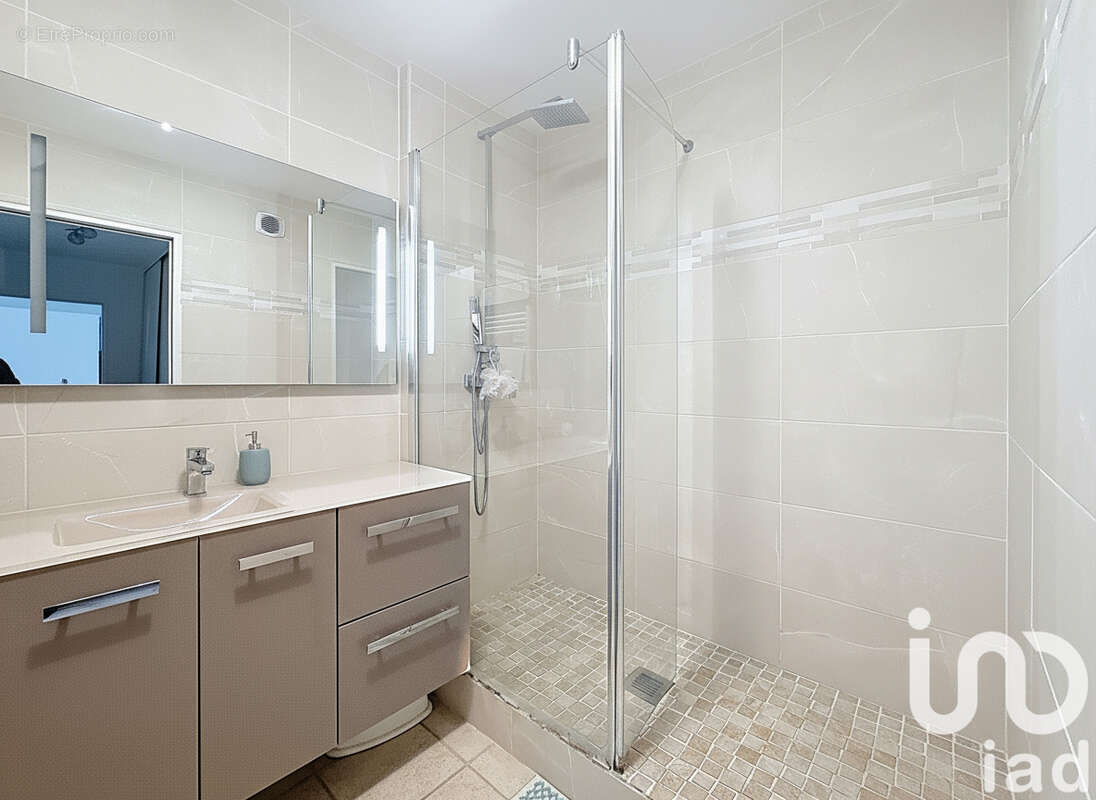 Photo 9 - Appartement à MARSEILLE-13E