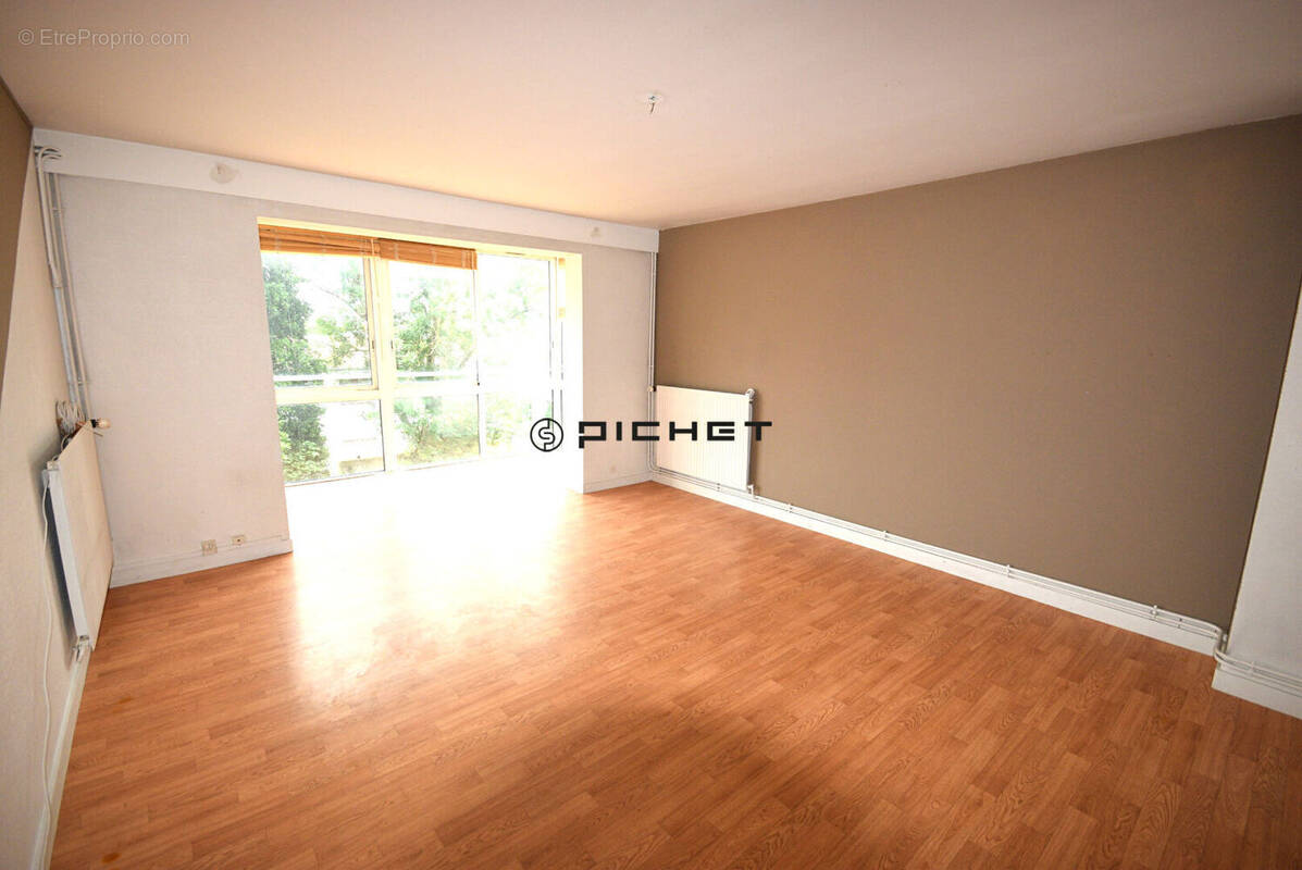 Appartement à LA ROCHELLE