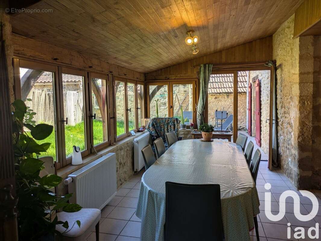 Photo 9 - Maison à SAVIGNAC-DE-MIREMONT