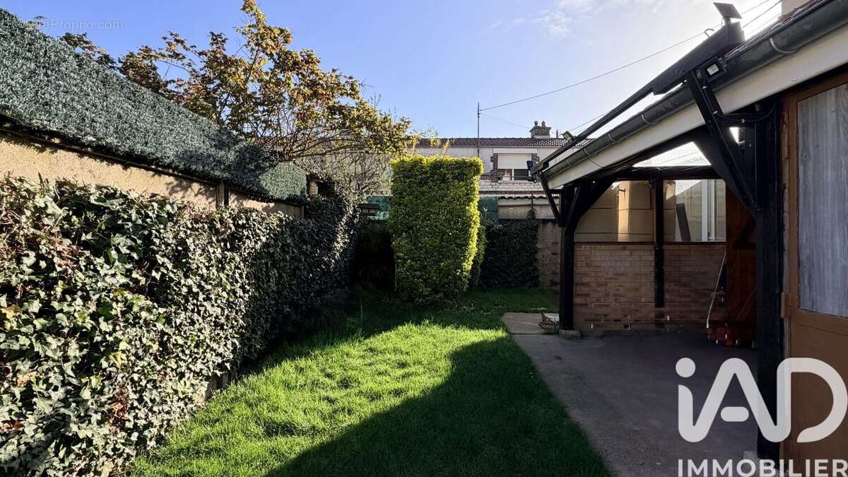 Photo 9 - Maison à SAINTE-SAVINE