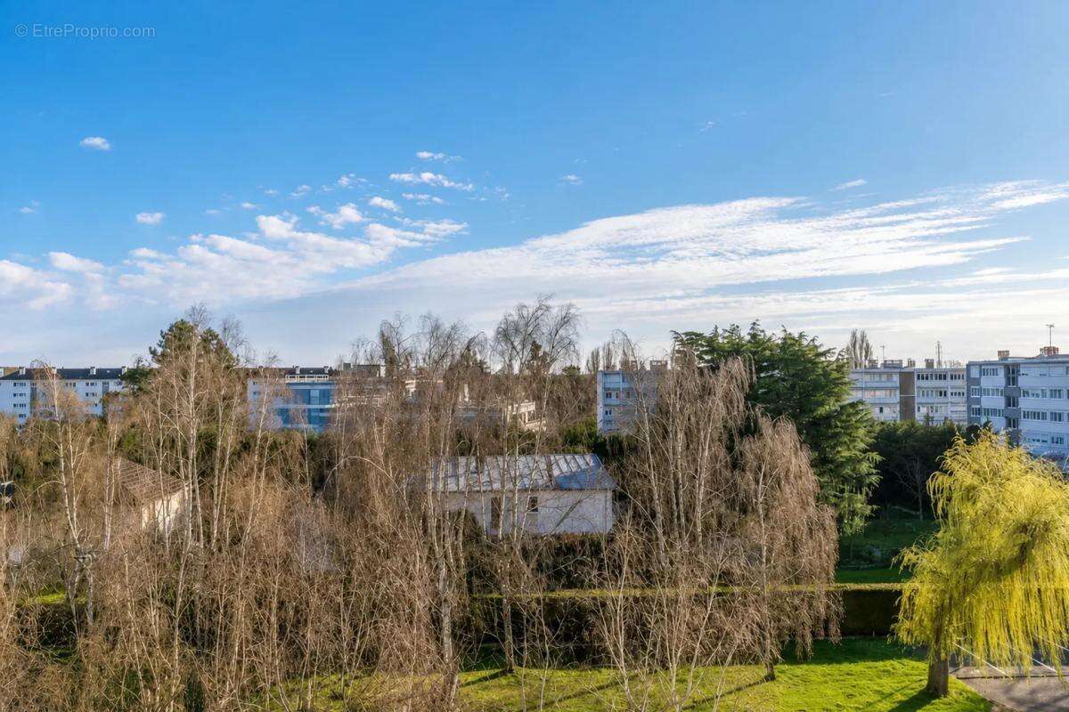 Appartement à BOIS-D'ARCY