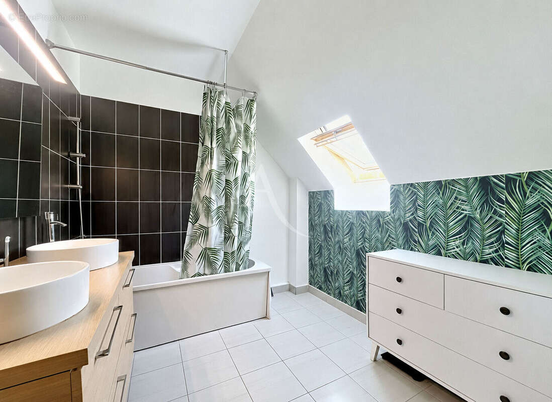 Maison 5 pièces - idéale pour jeunes parents - photo 9