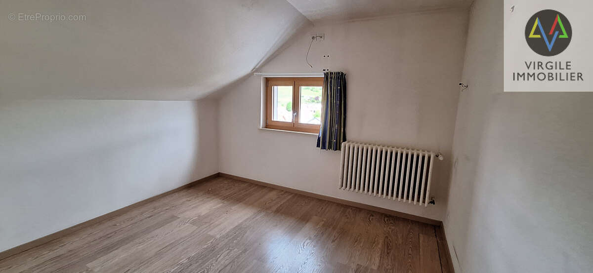 Appartement à ROCHEJEAN