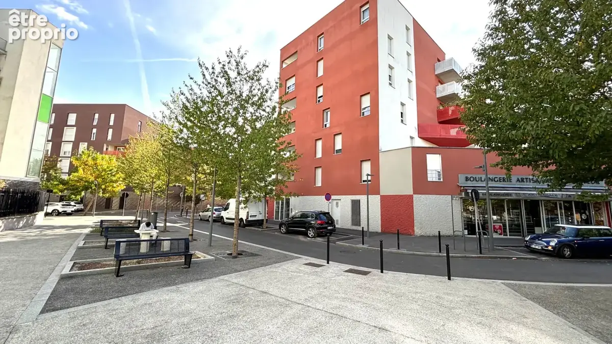 Appartement 42m² à évry-courcouronnes - photo 2