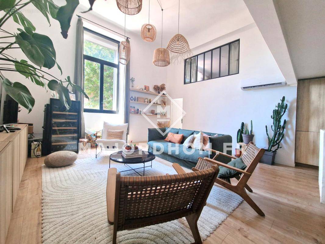 Appartement à MARSEILLE-8E