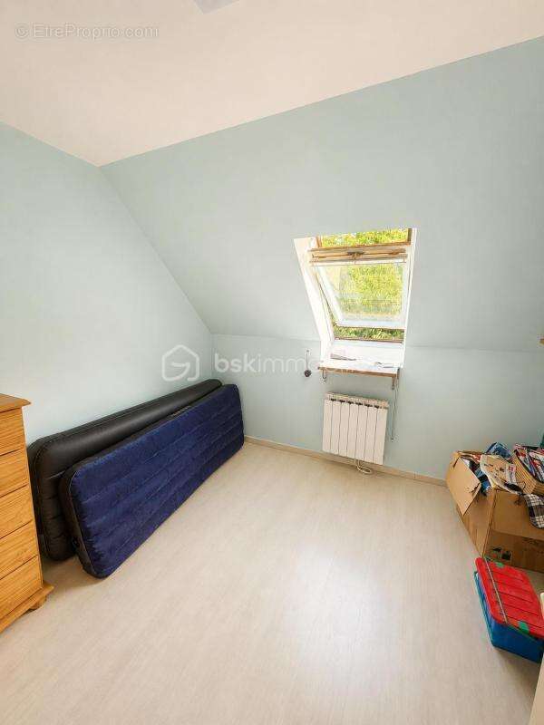 Maison familiale 98 m² avec garage, chalet et jardin de 777 m² — Chaumont-en-Vexin - photo 13