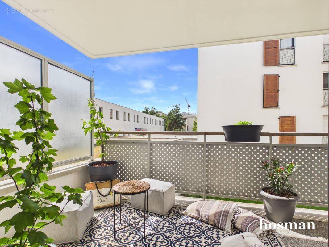 Appartement à AUBERVILLIERS