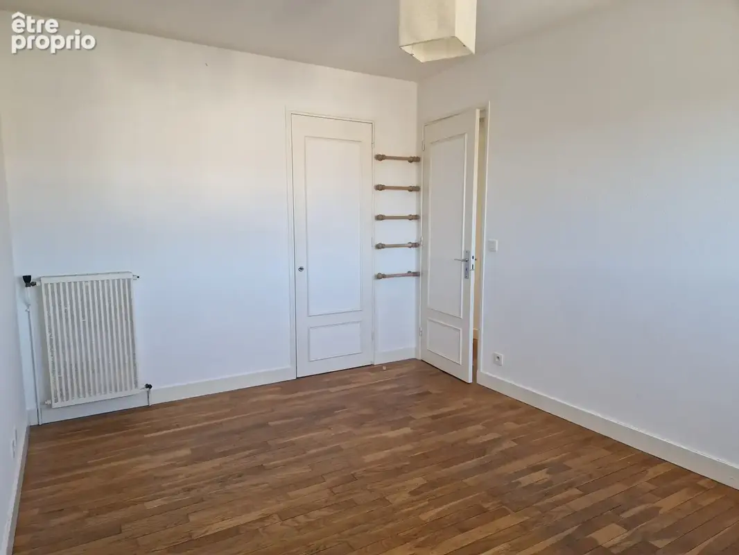 Appartement 3 pièces 82 m2 - Proche centre ville avec parking - photo 14