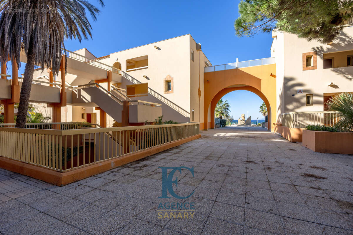 Appartement à SIX-FOURS-LES-PLAGES