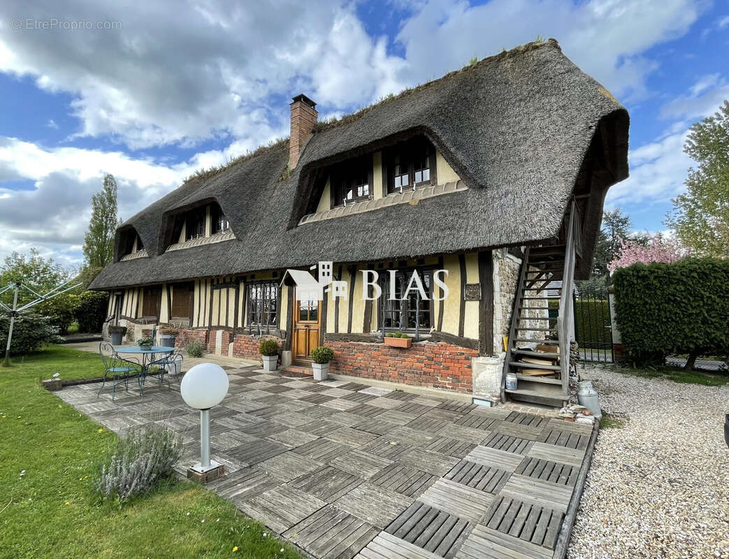 Maison à LE NEUBOURG