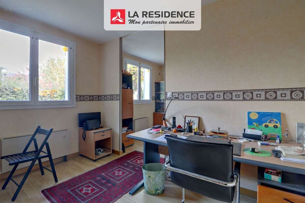 Maison à MAREIL-SUR-MAULDRE