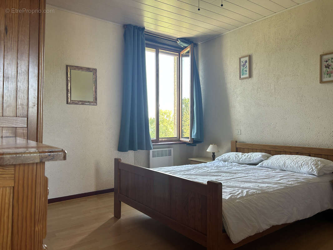 Maison à BRUSVILY