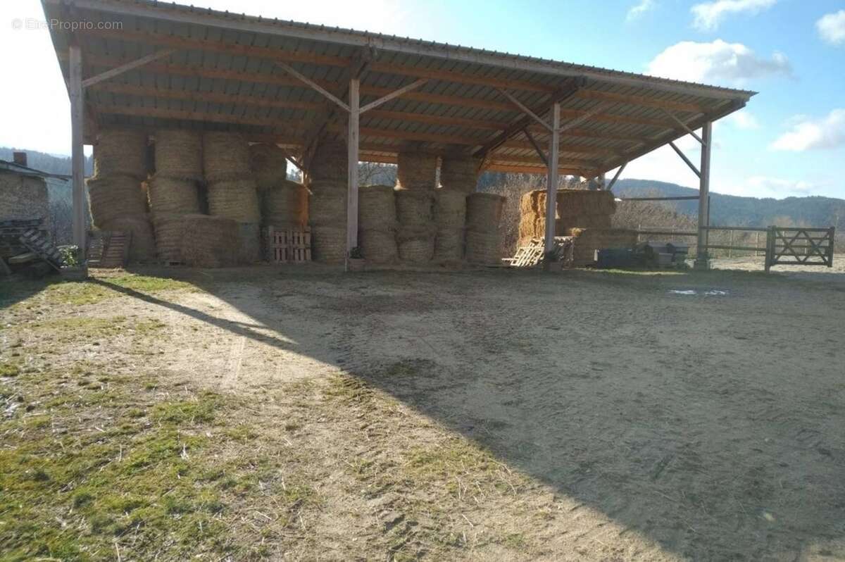 Propriete à vendre 5 pièces ARCONSAT (63) - photo 12