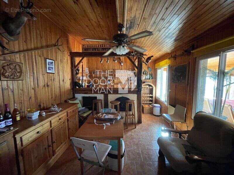 Maison à ROCHES-BETTAINCOURT