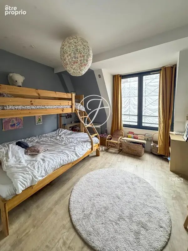 Lille - REPUBLIQUE-BEAUX ARTS - Appartement en duplex à vendre - 4 pièces - 148 m² - 3 chambres - Terrasse - Parking - Cave - photo 15