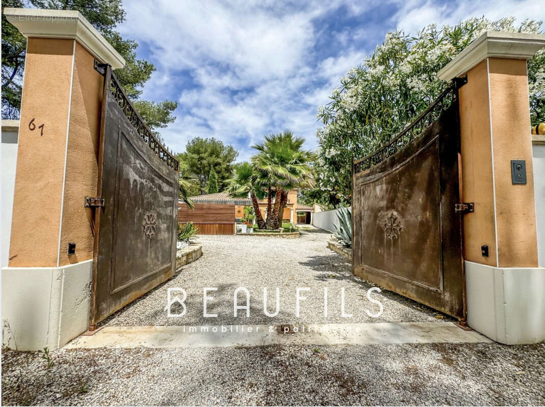 Maison à VILLETELLE