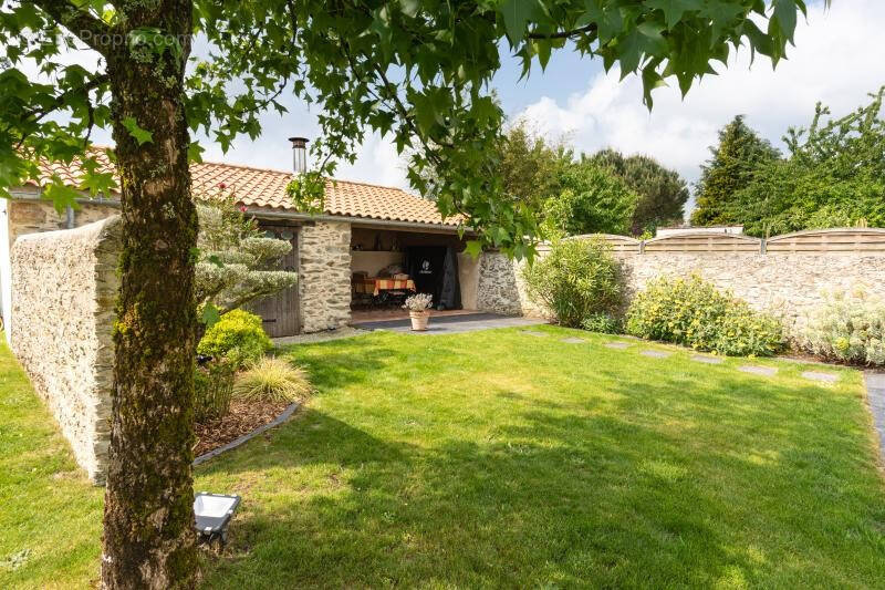 Maison à BOUAYE