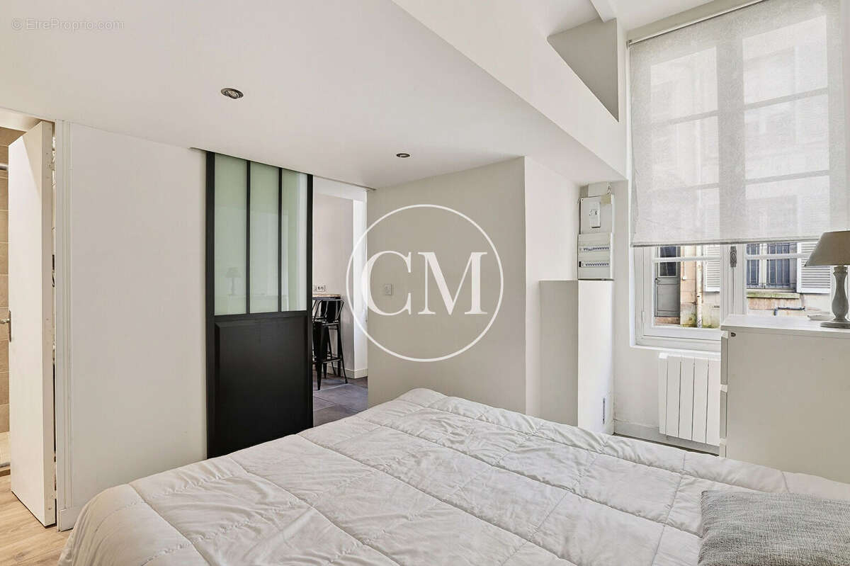 Appartement à VERSAILLES