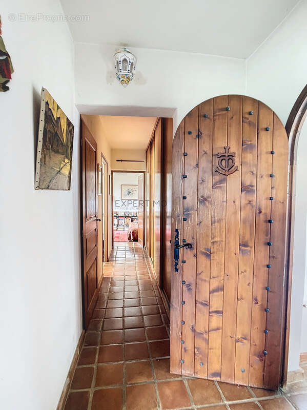 Maison à SAINT-BAUZILLE-DE-MONTMEL