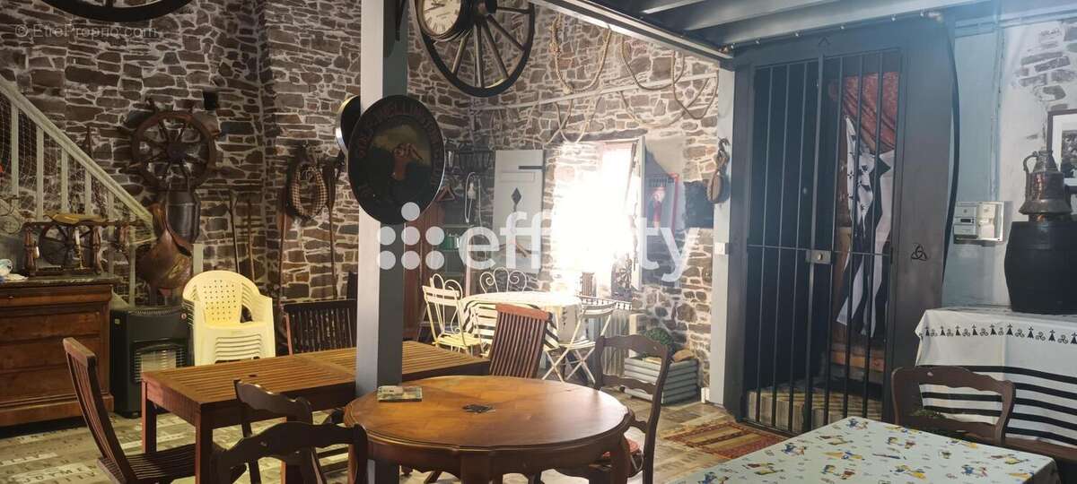 Maison à DOL-DE-BRETAGNE