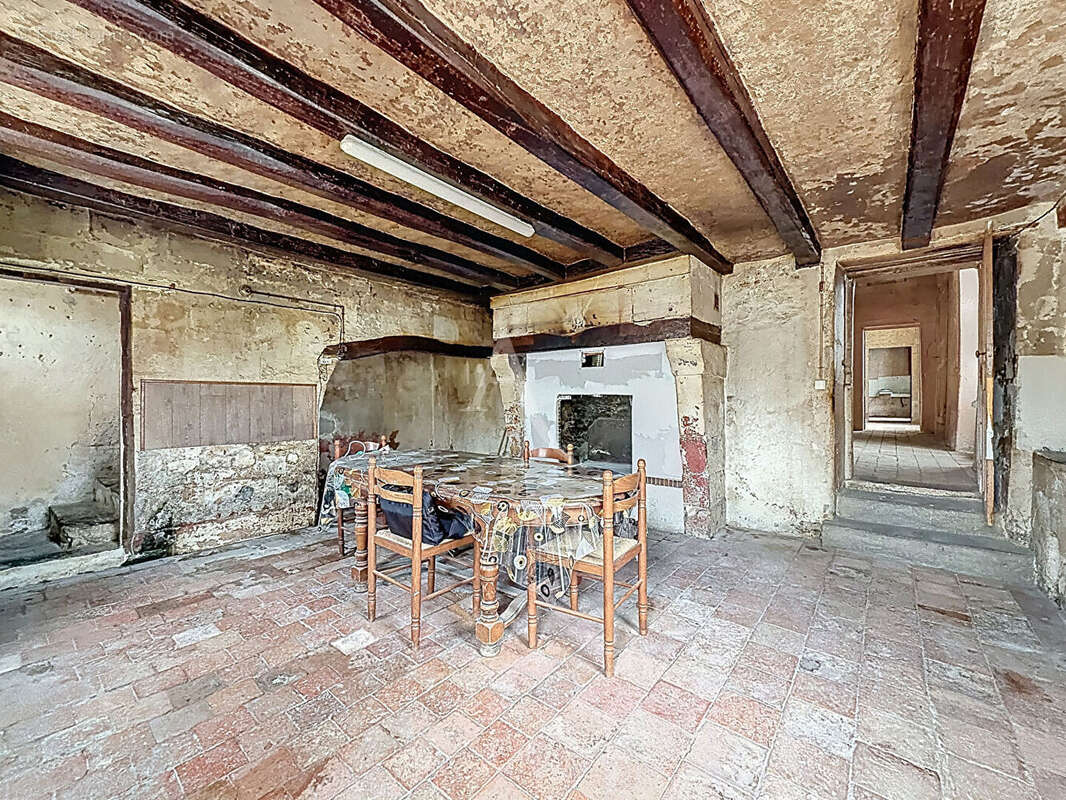 Maison à BLAISON-GOHIER