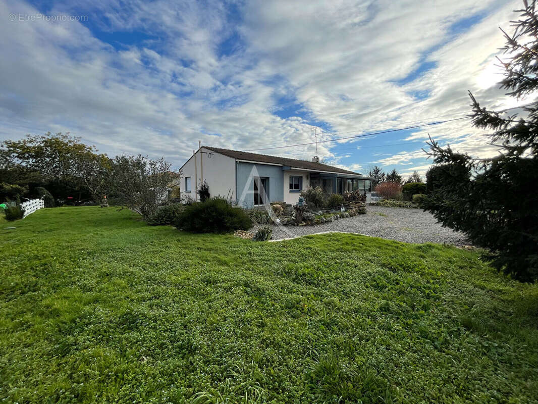 Maison Avrille 5 pièce(s) - photo 5