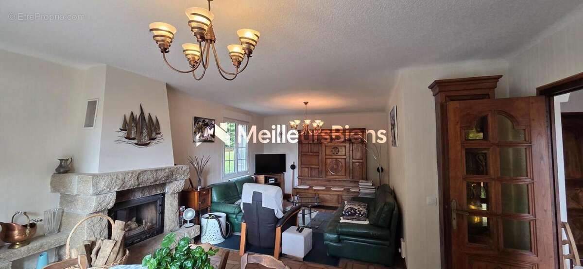 Maison à PLOUEZOC&#039;H