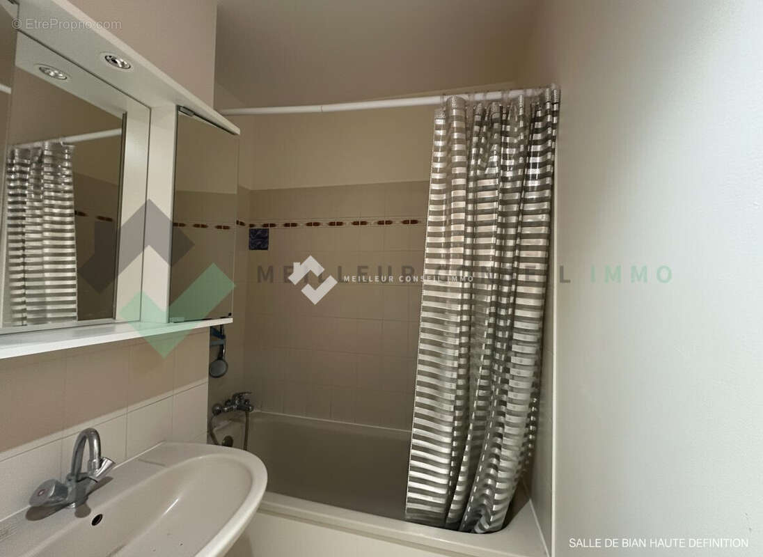 Appartement 48 m² à Charenton-Le-Pont  - photo 4