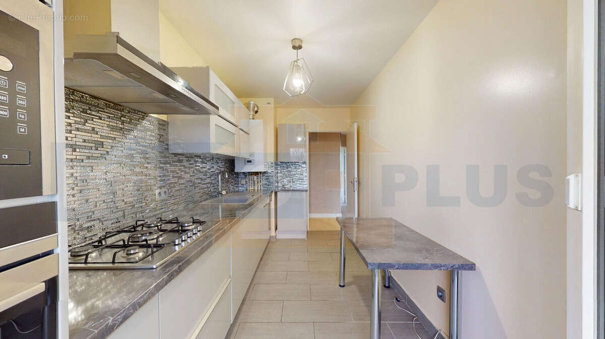 Appartement à PLAISIR