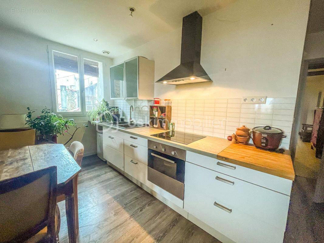 Appartement à AUBENAS
