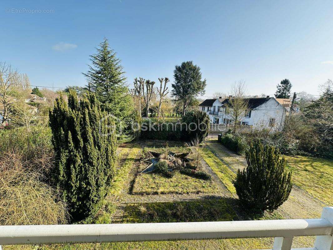 villa de charme dans un parc arboré au centre de Bois le roi - photo 8