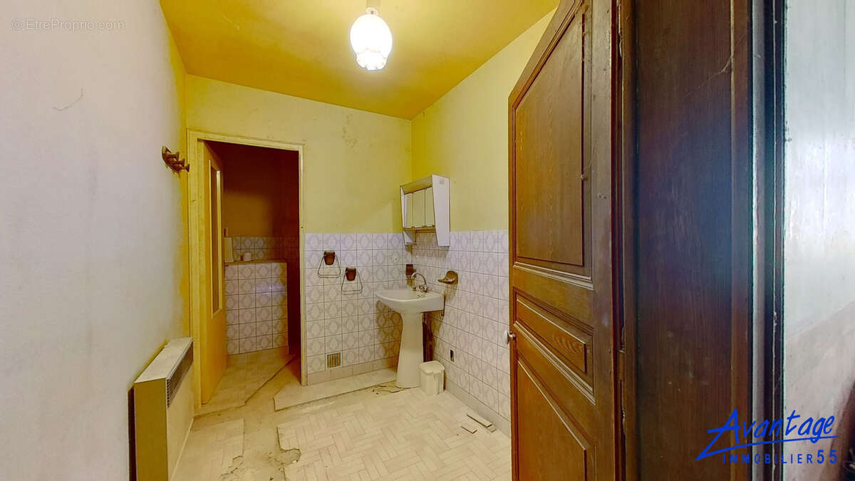 Maison à ERIZE-LA-BRULEE