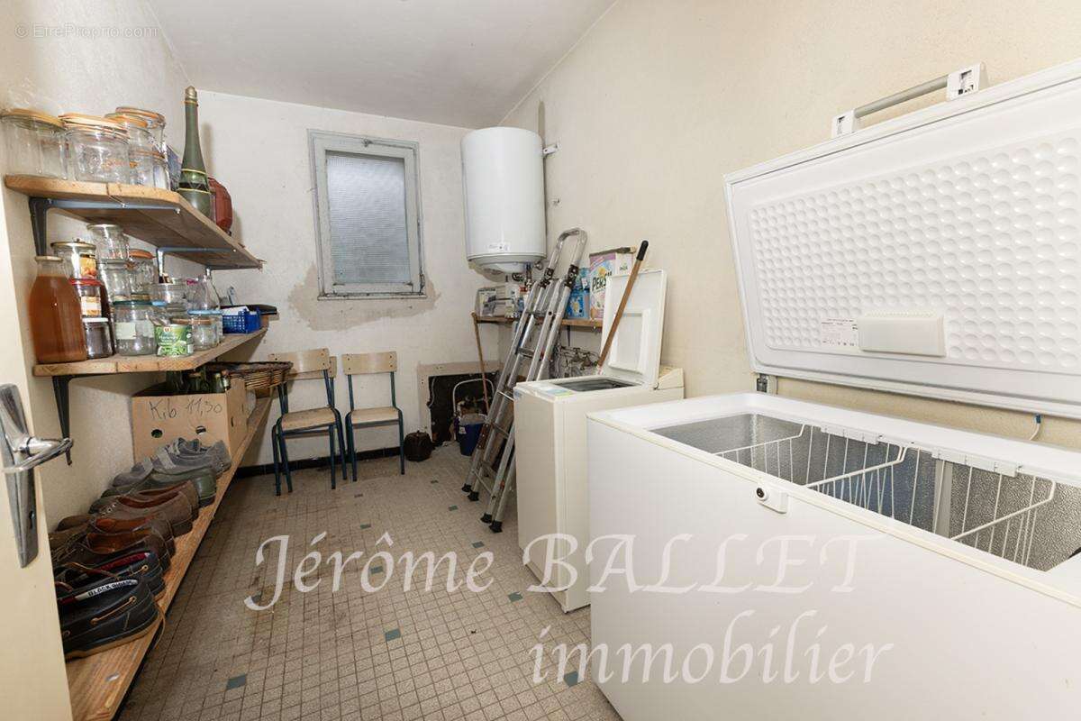 Maison 96 m² à Saint-Martin-Laguepie  - photo 18