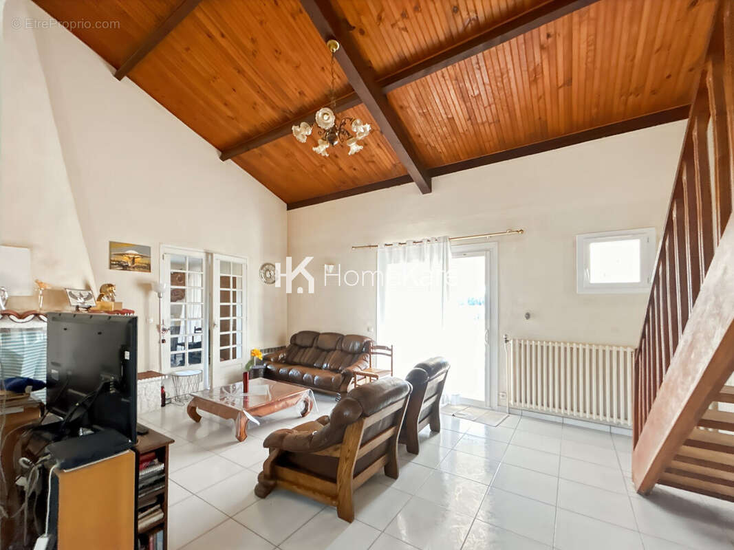 Maison à FONTENILLES