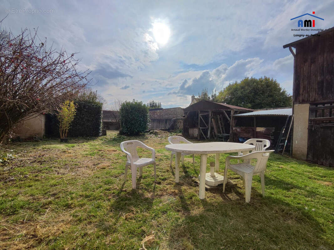Maison à LONGNY-AU-PERCHE