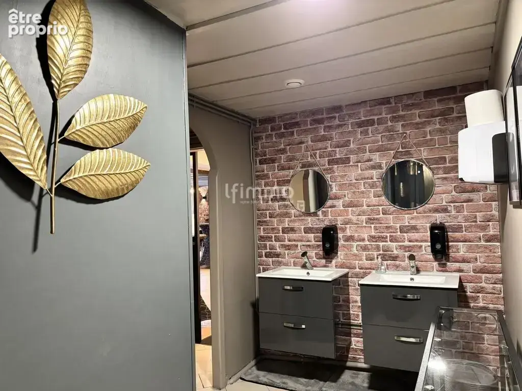 Fonds de commerce Bar, Restaurant, Licence IV et son logement - photo 3