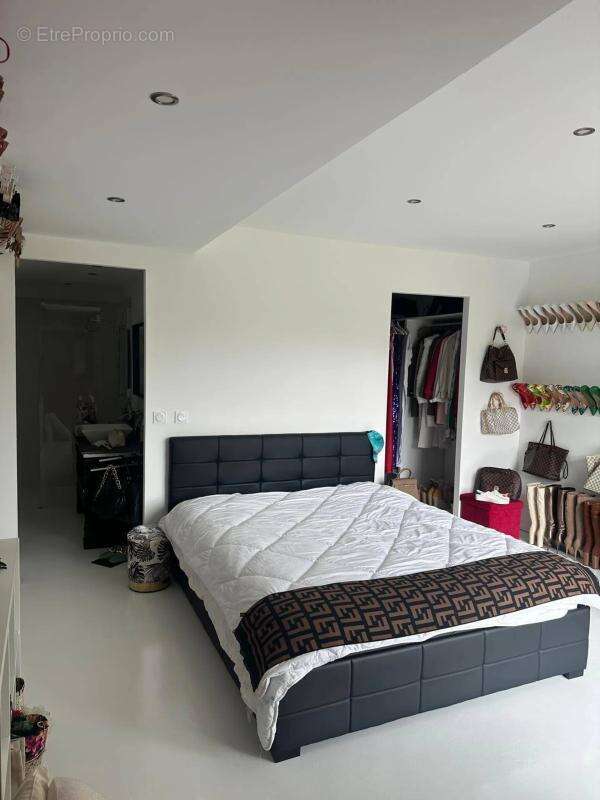 Maison à BOIS-D&#039;AMONT